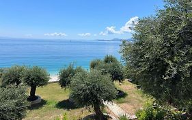 Nissaki Bay